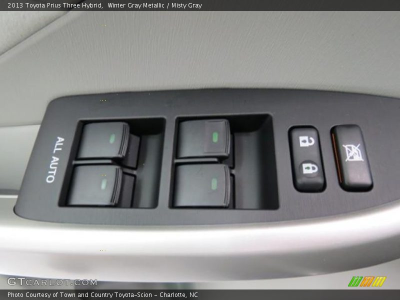 Winter Gray Metallic / Misty Gray 2013 Toyota Prius Three Hybrid