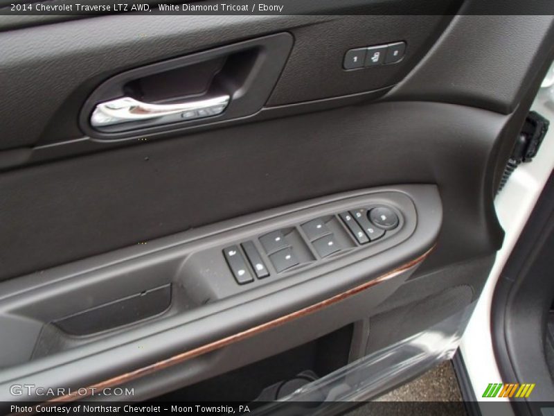 Controls of 2014 Traverse LTZ AWD