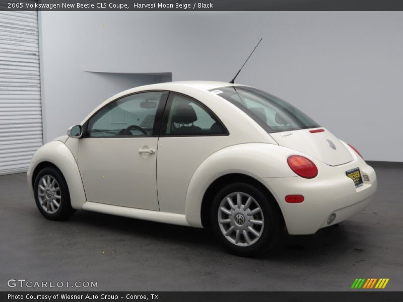 Harvest Moon Beige / Black 2005 Volkswagen New Beetle GLS Coupe