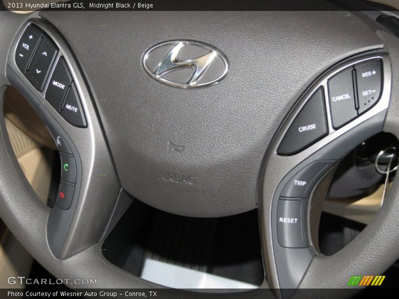 Midnight Black / Beige 2013 Hyundai Elantra GLS