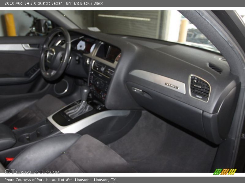 Brilliant Black / Black 2010 Audi S4 3.0 quattro Sedan