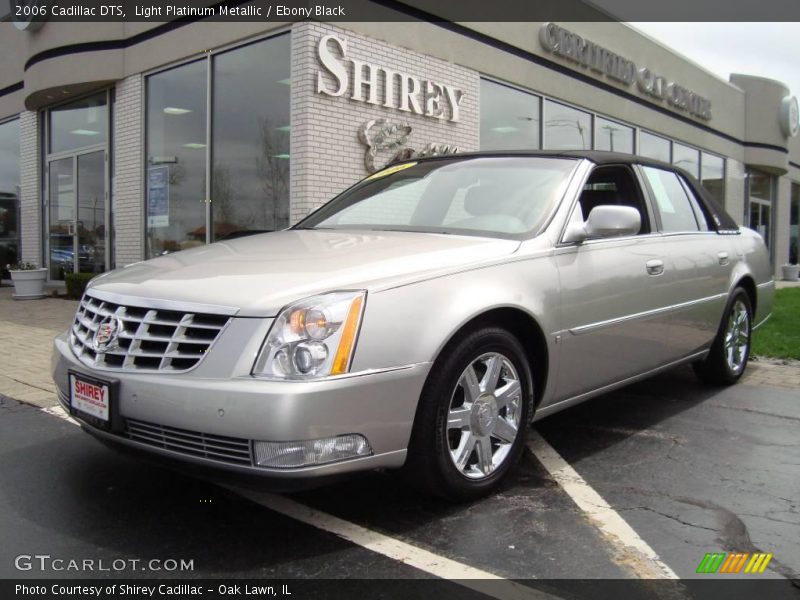 Light Platinum Metallic / Ebony Black 2006 Cadillac DTS