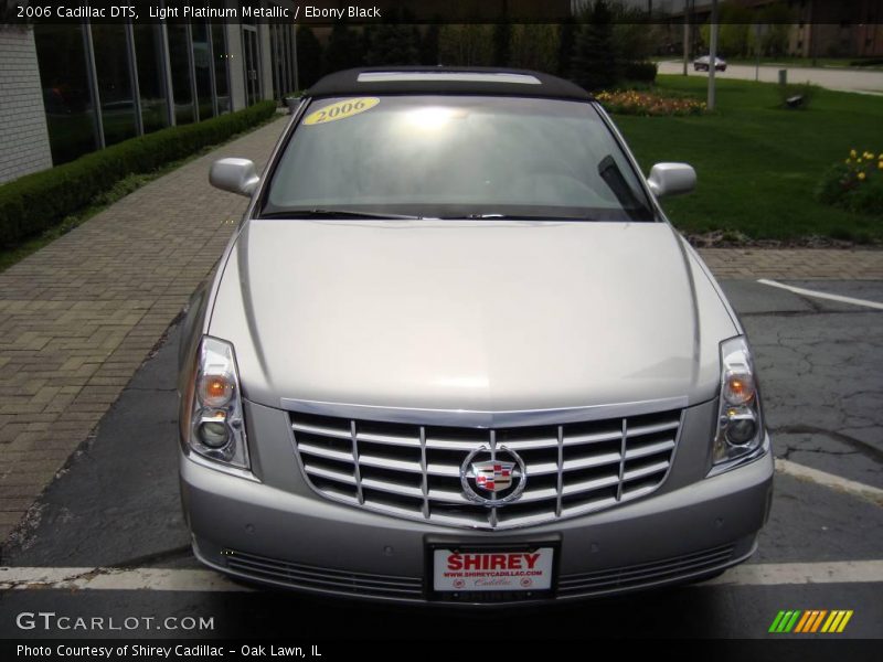 Light Platinum Metallic / Ebony Black 2006 Cadillac DTS
