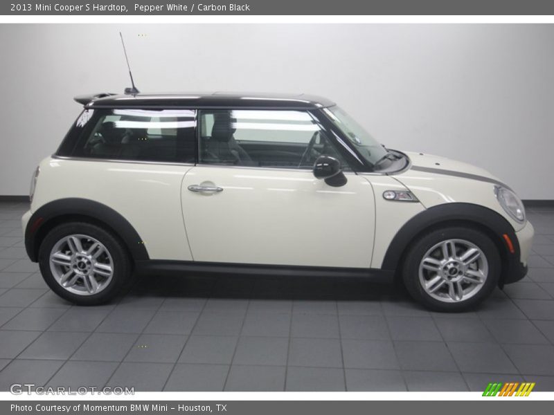 Pepper White / Carbon Black 2013 Mini Cooper S Hardtop