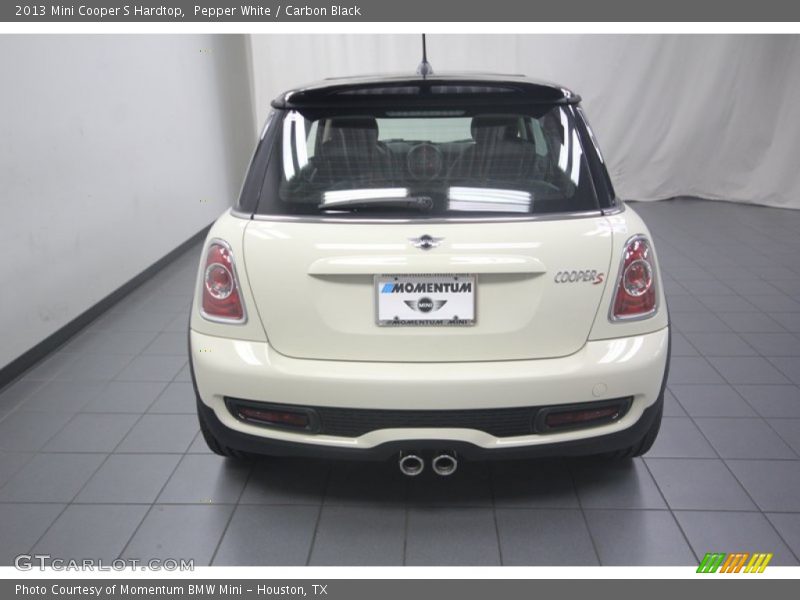 Pepper White / Carbon Black 2013 Mini Cooper S Hardtop
