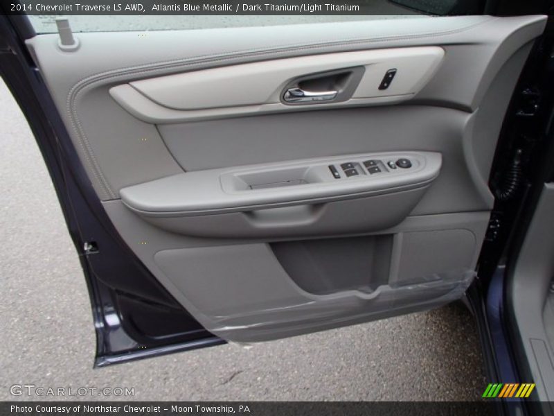 Door Panel of 2014 Traverse LS AWD