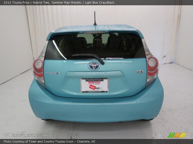 Summer Rain Metallic / Light Blue Gray/Black 2013 Toyota Prius c Hybrid Two