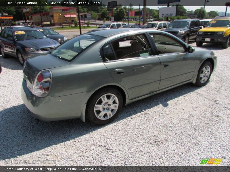 Mystic Emerald Green / Blond 2005 Nissan Altima 2.5 S