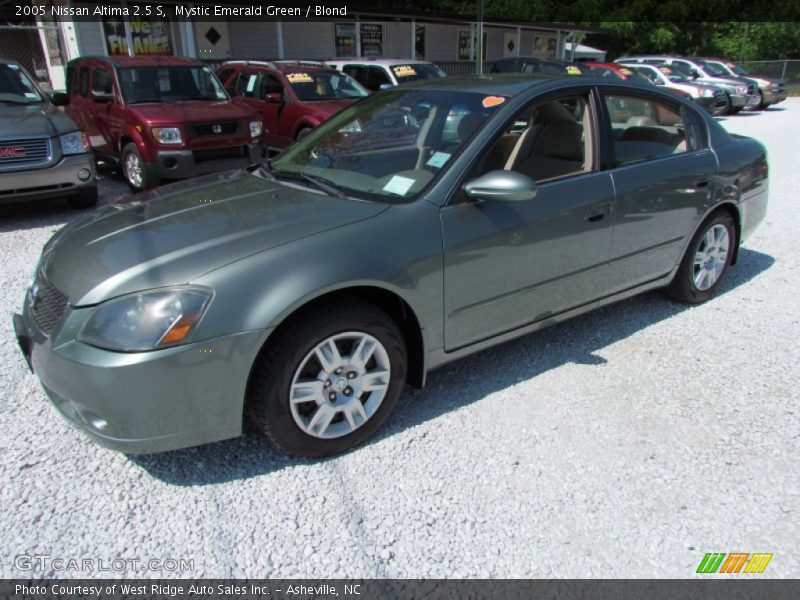 Mystic Emerald Green / Blond 2005 Nissan Altima 2.5 S