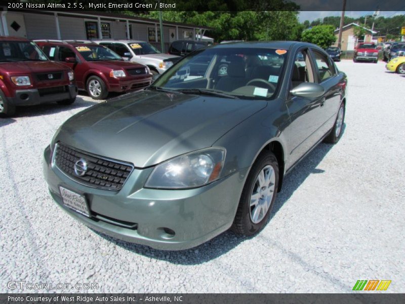 Mystic Emerald Green / Blond 2005 Nissan Altima 2.5 S