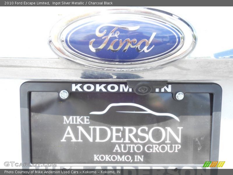 Ingot Silver Metallic / Charcoal Black 2010 Ford Escape Limited