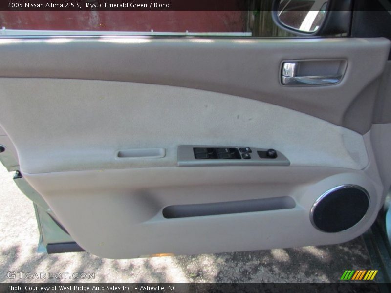 Mystic Emerald Green / Blond 2005 Nissan Altima 2.5 S