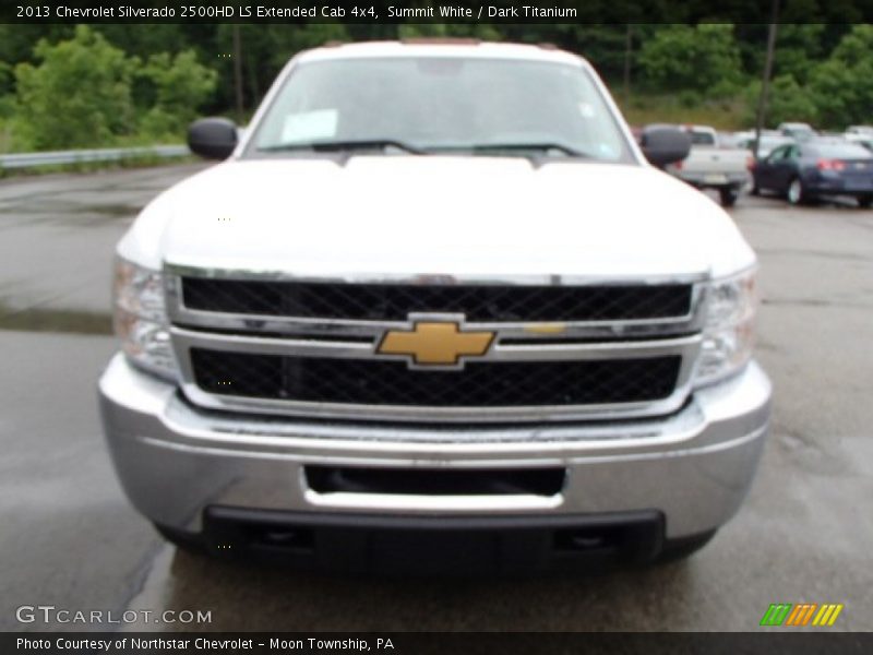 Summit White / Dark Titanium 2013 Chevrolet Silverado 2500HD LS Extended Cab 4x4