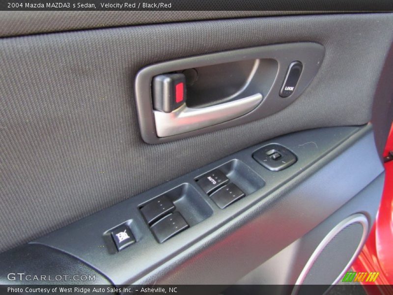 Velocity Red / Black/Red 2004 Mazda MAZDA3 s Sedan