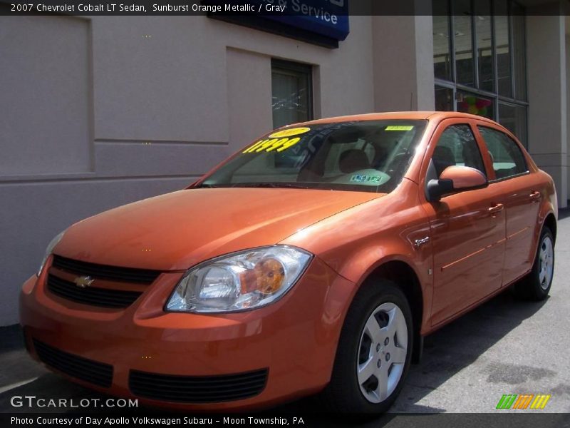 Sunburst Orange Metallic / Gray 2007 Chevrolet Cobalt LT Sedan
