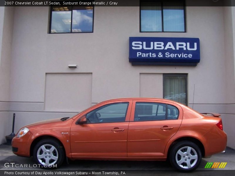 Sunburst Orange Metallic / Gray 2007 Chevrolet Cobalt LT Sedan