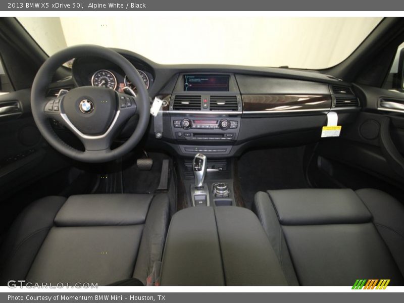 Alpine White / Black 2013 BMW X5 xDrive 50i