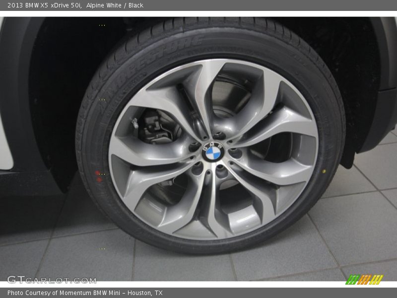 Alpine White / Black 2013 BMW X5 xDrive 50i