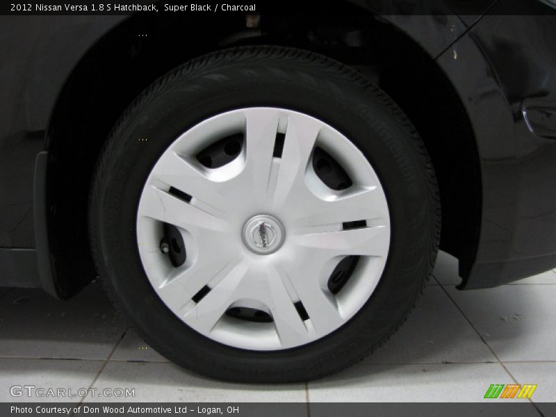 Super Black / Charcoal 2012 Nissan Versa 1.8 S Hatchback