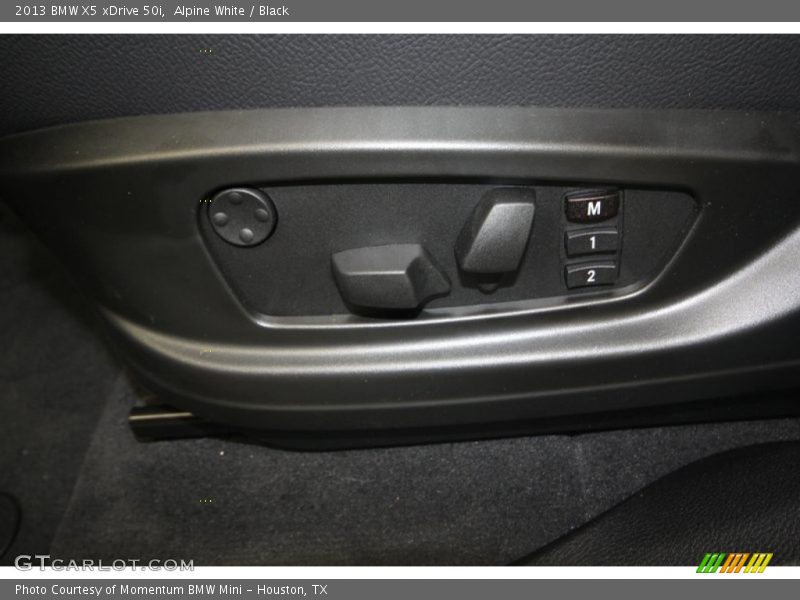 Alpine White / Black 2013 BMW X5 xDrive 50i