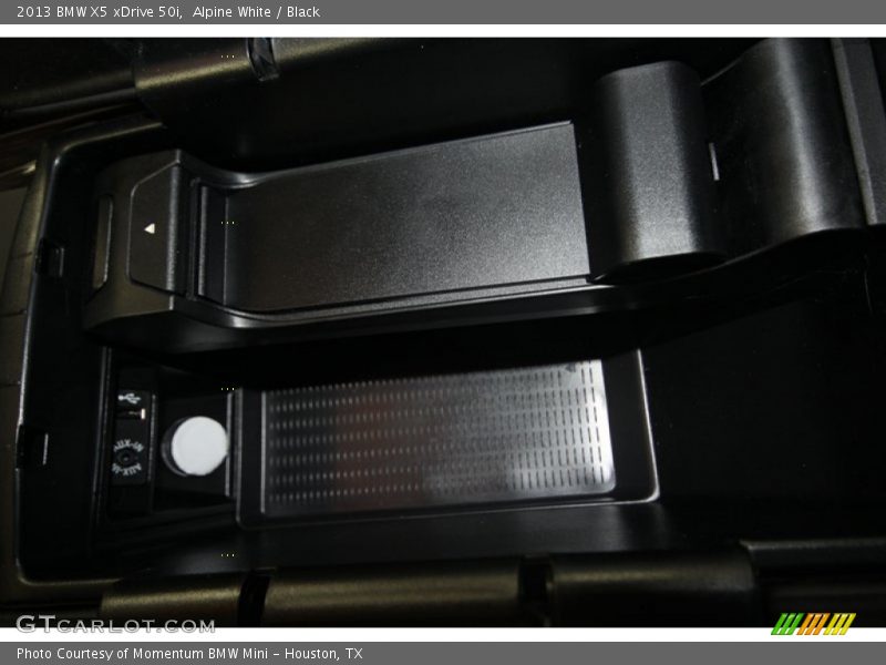 Alpine White / Black 2013 BMW X5 xDrive 50i