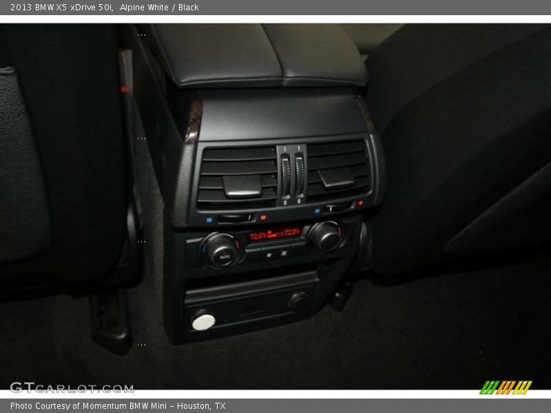 Alpine White / Black 2013 BMW X5 xDrive 50i