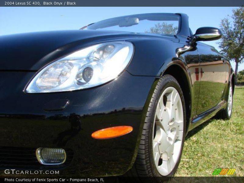 Black Onyx / Black 2004 Lexus SC 430