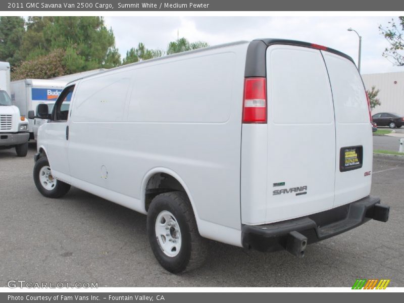 Summit White / Medium Pewter 2011 GMC Savana Van 2500 Cargo