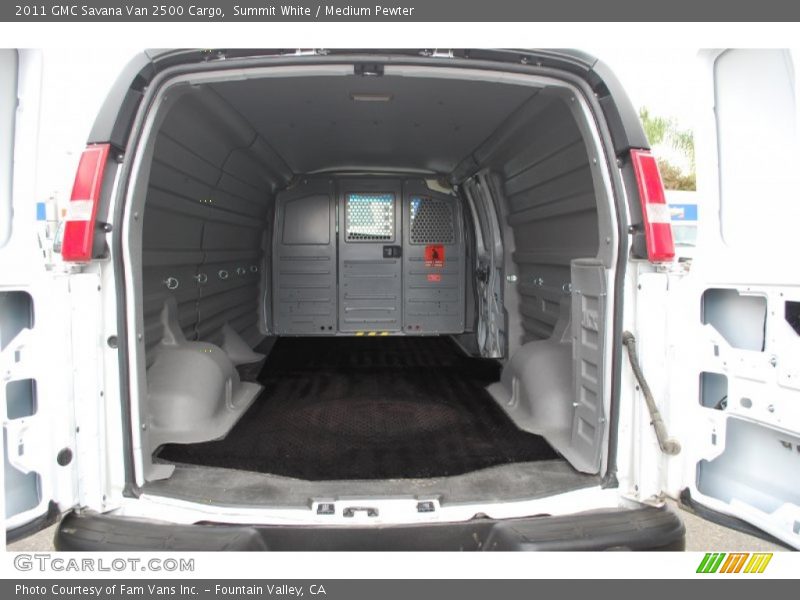 Summit White / Medium Pewter 2011 GMC Savana Van 2500 Cargo