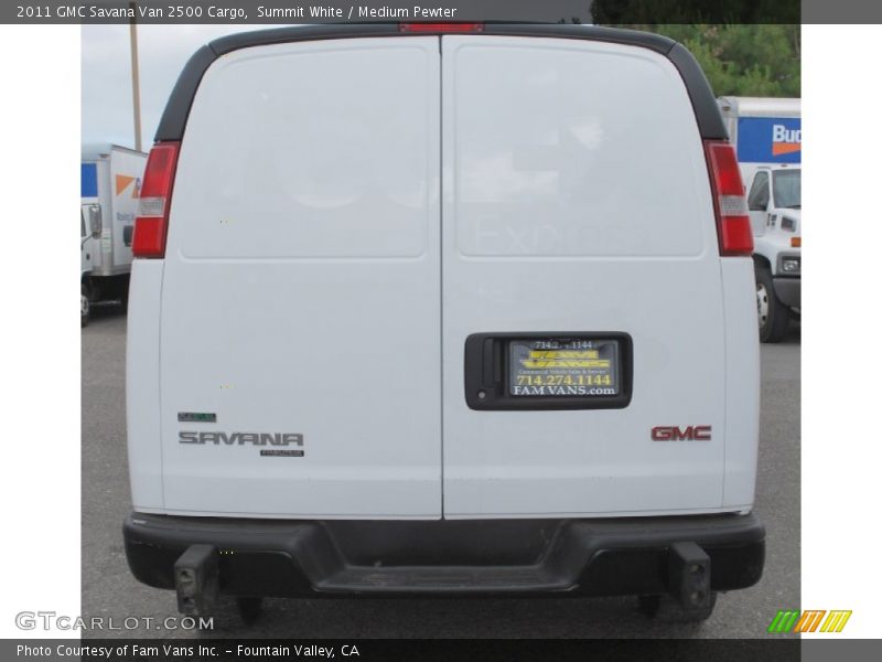 Summit White / Medium Pewter 2011 GMC Savana Van 2500 Cargo