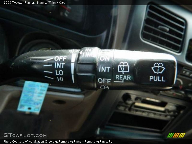 Natural White / Oak 1999 Toyota 4Runner