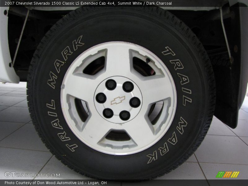 Summit White / Dark Charcoal 2007 Chevrolet Silverado 1500 Classic LS Extended Cab 4x4