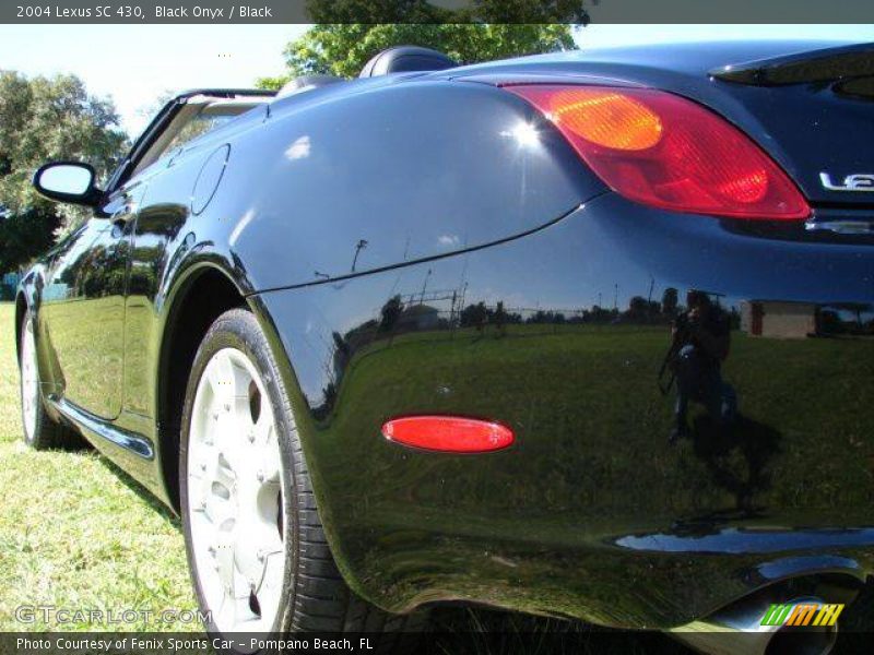 Black Onyx / Black 2004 Lexus SC 430