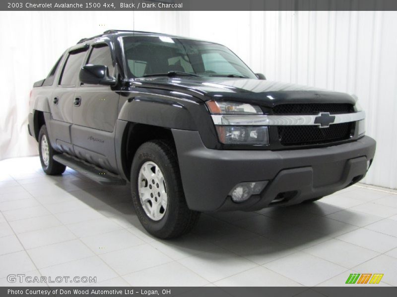 Black / Dark Charcoal 2003 Chevrolet Avalanche 1500 4x4