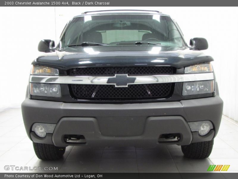 Black / Dark Charcoal 2003 Chevrolet Avalanche 1500 4x4