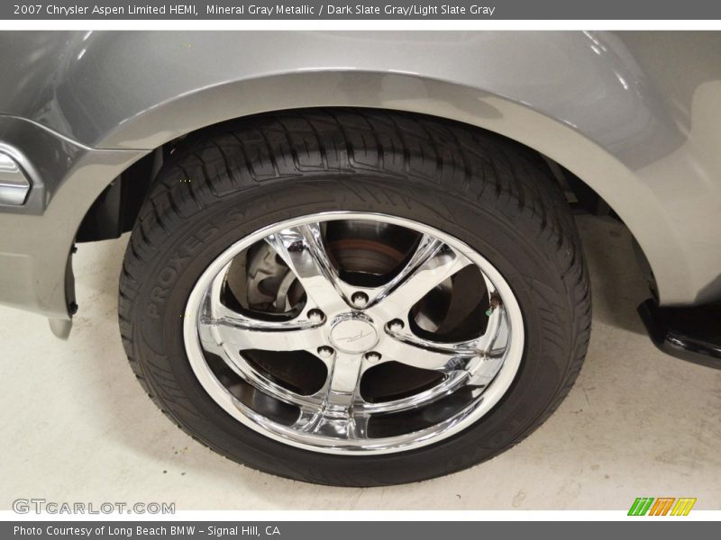 Mineral Gray Metallic / Dark Slate Gray/Light Slate Gray 2007 Chrysler Aspen Limited HEMI