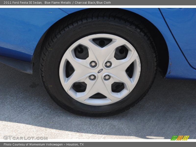 Blue Flame Metallic / Charcoal Black/Blue Cloth 2011 Ford Fiesta SE Sedan