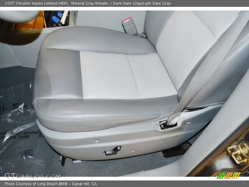 Mineral Gray Metallic / Dark Slate Gray/Light Slate Gray 2007 Chrysler Aspen Limited HEMI