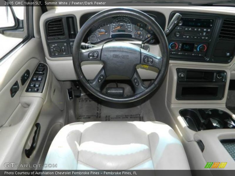 Summit White / Pewter/Dark Pewter 2005 GMC Yukon SLT