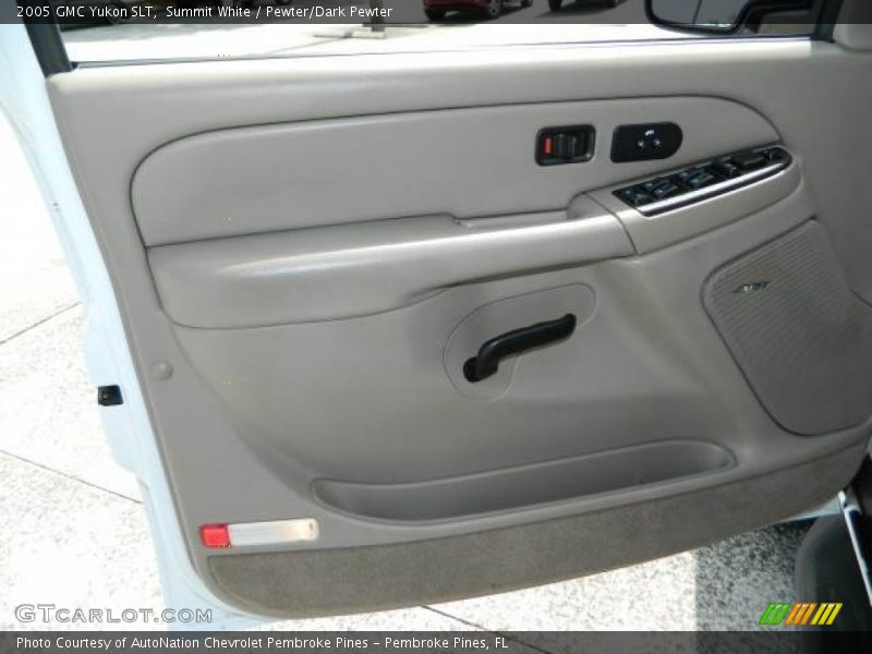 Summit White / Pewter/Dark Pewter 2005 GMC Yukon SLT