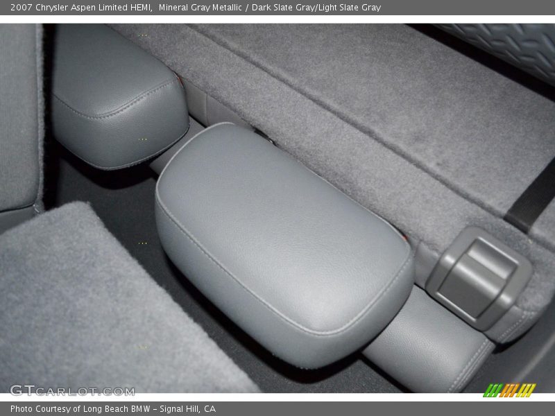 Mineral Gray Metallic / Dark Slate Gray/Light Slate Gray 2007 Chrysler Aspen Limited HEMI