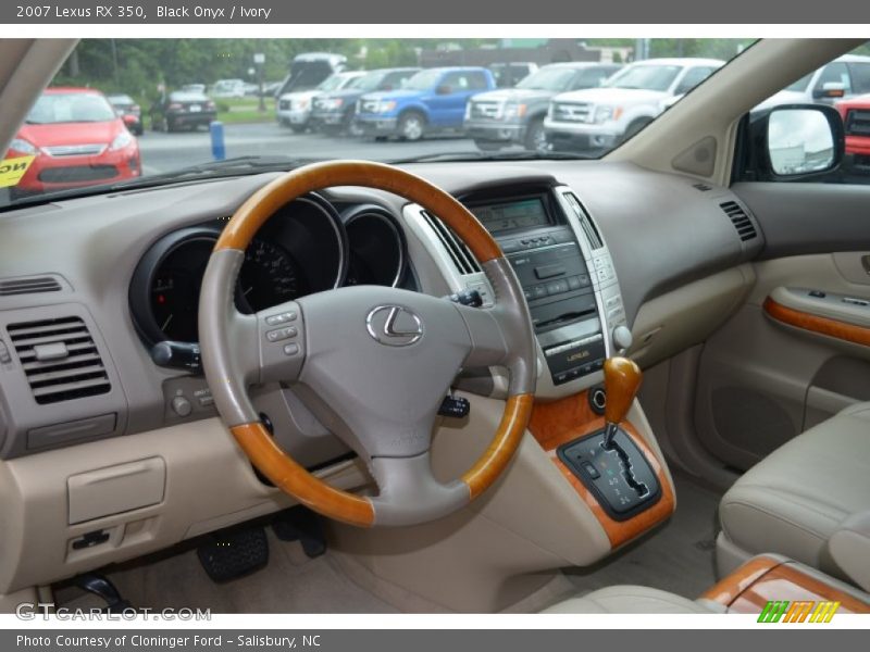 Black Onyx / Ivory 2007 Lexus RX 350