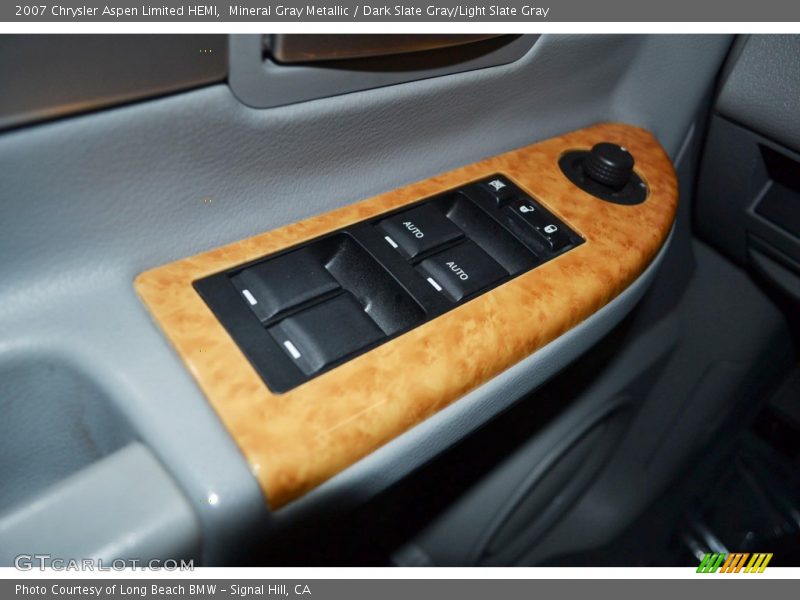 Mineral Gray Metallic / Dark Slate Gray/Light Slate Gray 2007 Chrysler Aspen Limited HEMI