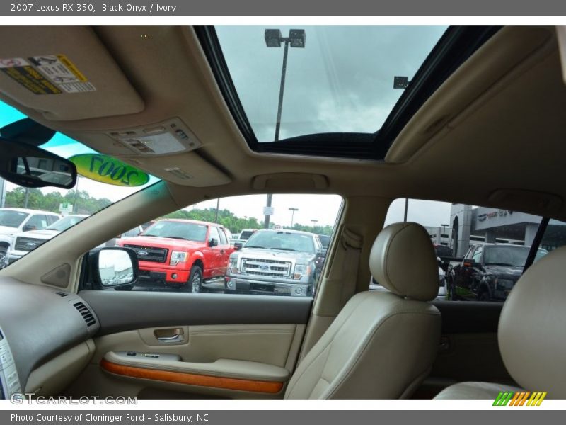 Black Onyx / Ivory 2007 Lexus RX 350
