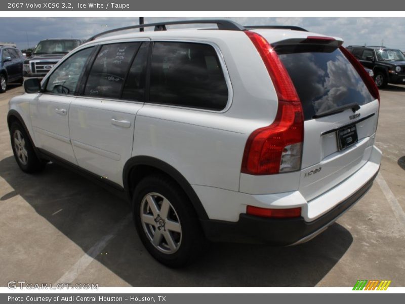 Ice White / Taupe 2007 Volvo XC90 3.2