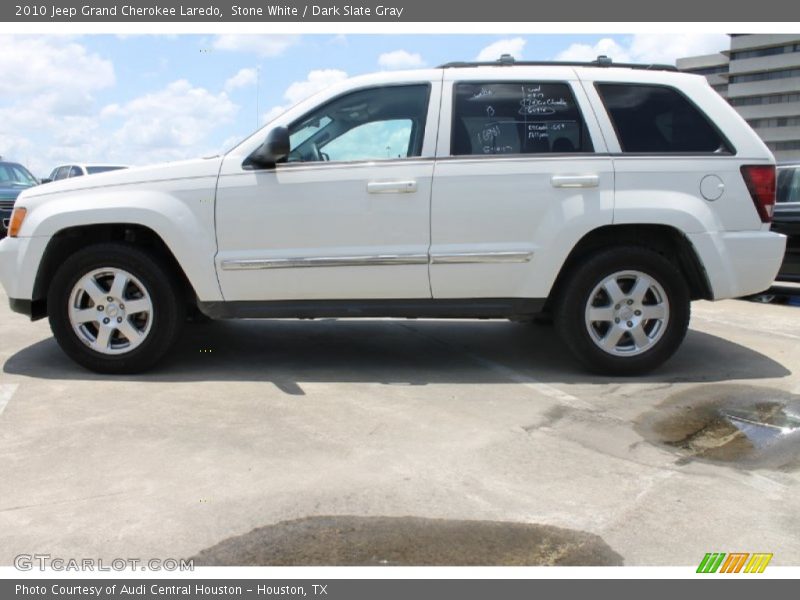 Stone White / Dark Slate Gray 2010 Jeep Grand Cherokee Laredo