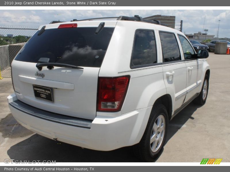 Stone White / Dark Slate Gray 2010 Jeep Grand Cherokee Laredo