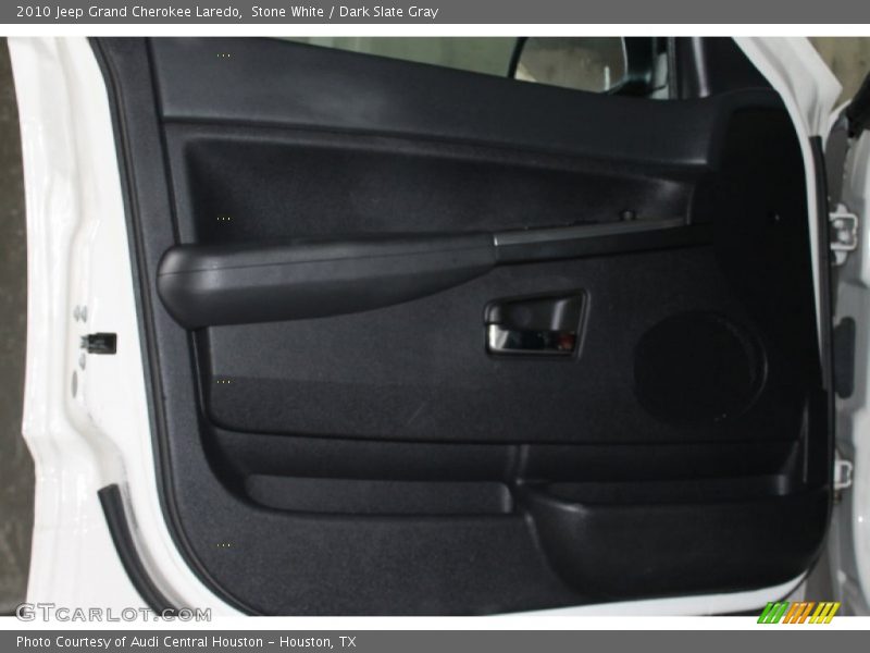 Stone White / Dark Slate Gray 2010 Jeep Grand Cherokee Laredo