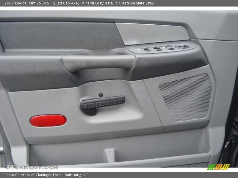 Mineral Gray Metallic / Medium Slate Gray 2007 Dodge Ram 2500 ST Quad Cab 4x4