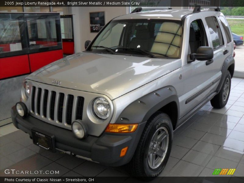 Bright Silver Metallic / Medium Slate Gray 2005 Jeep Liberty Renegade 4x4